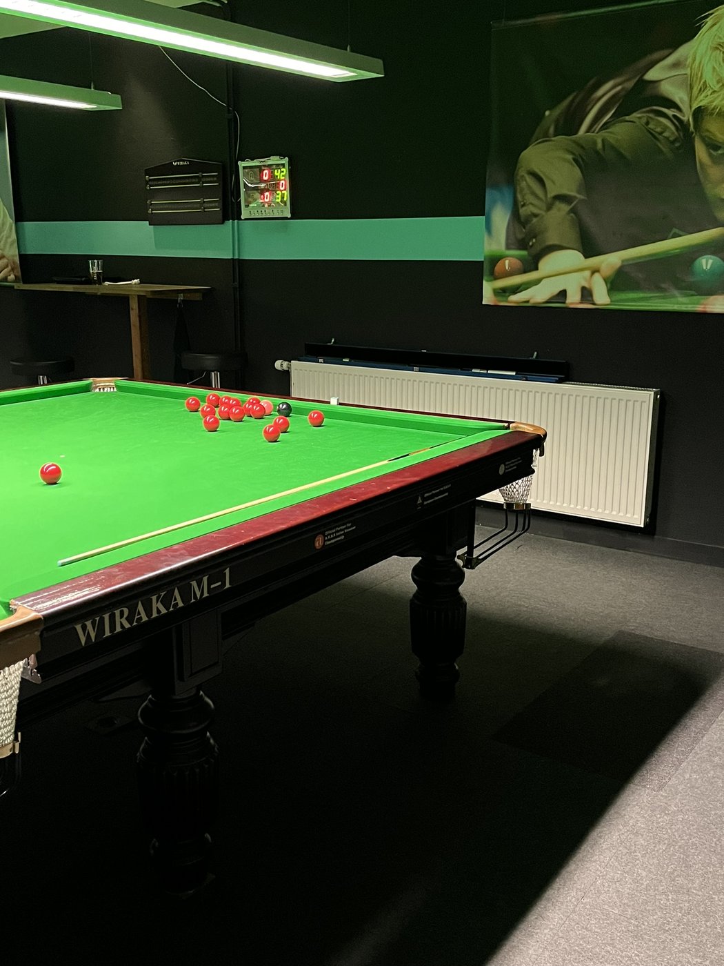 Ett av Snookerhallens snookerbord.